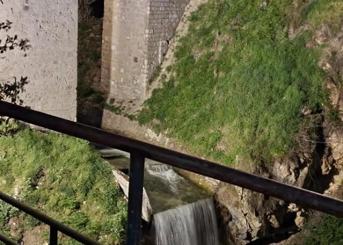 San Quarto em Acomodações Particulares *